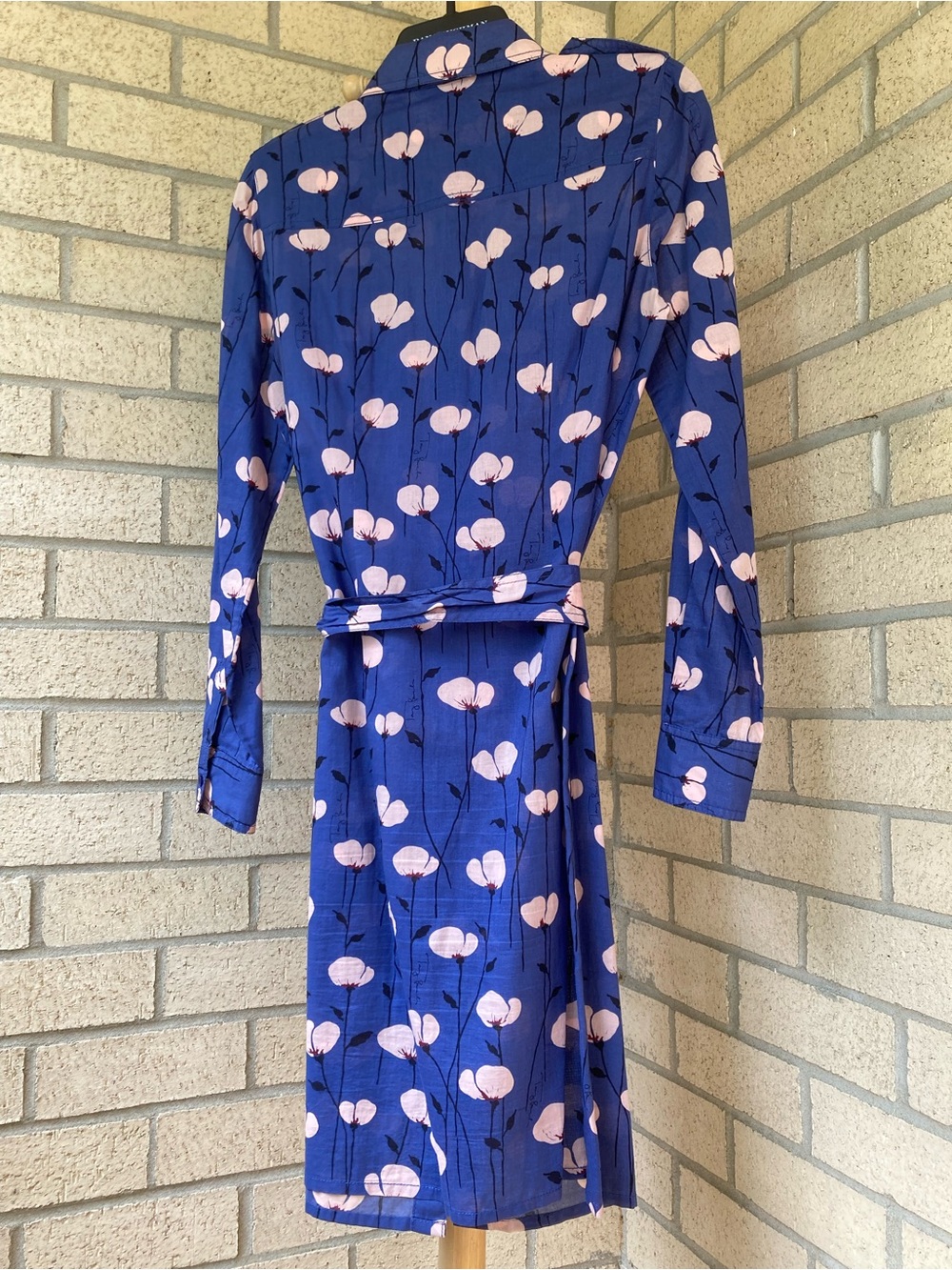 Tory Burch 100% Cotton Blue Button Front Belted Shirt Dress Pink Flower Print - Picture 10 of 14